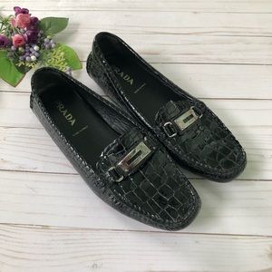 Women’s Black Prada Leather Loafer Flats Size 7